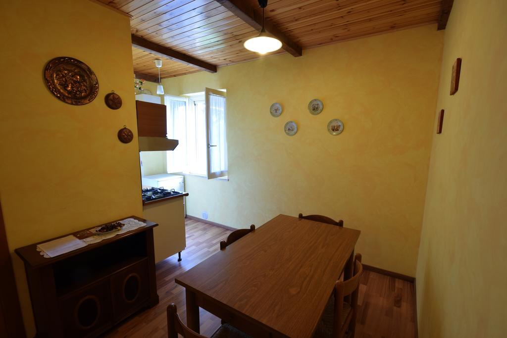 Belvedere Ostrense Agriturismo Al Rifugio Divino מראה חיצוני תמונה
