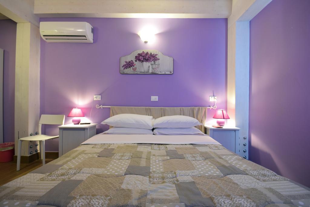 Belvedere Ostrense Agriturismo Al Rifugio Divino מראה חיצוני תמונה