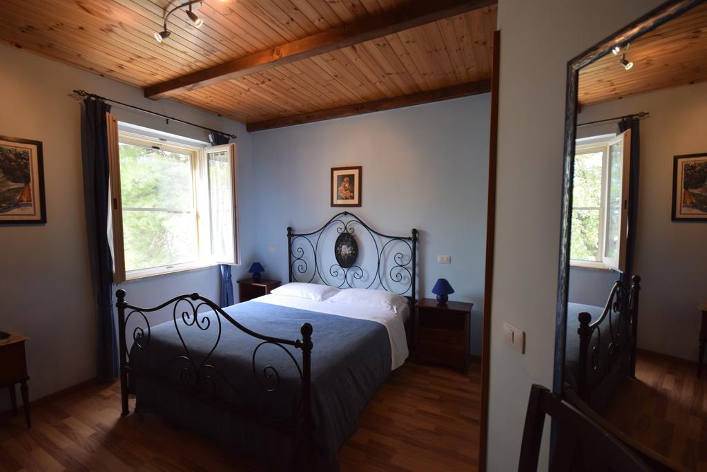 Belvedere Ostrense Agriturismo Al Rifugio Divino מראה חיצוני תמונה